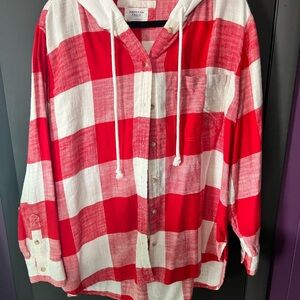 American Eagle Red and White Plaid Shirt